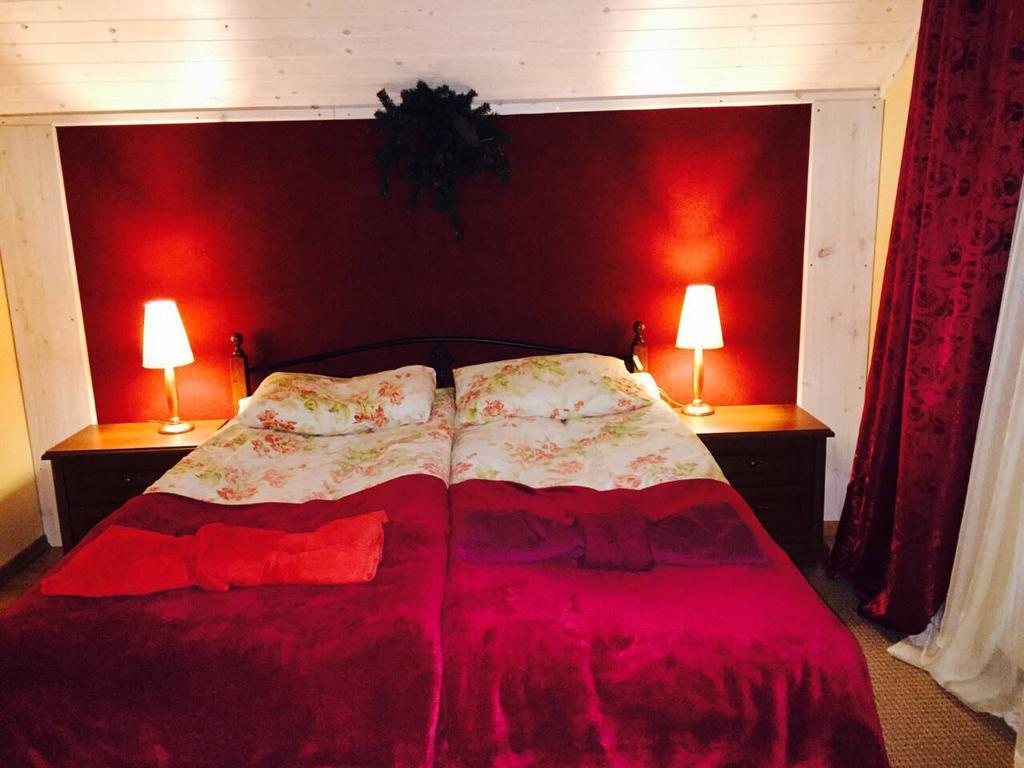Sadibe Oberig Hotel Skhidnytsia Buitenkant foto